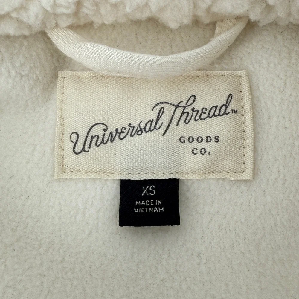Universal Thread Sherpa Fleece Fur Jacket Cream Women XS‎ Brown Trim Snap Front